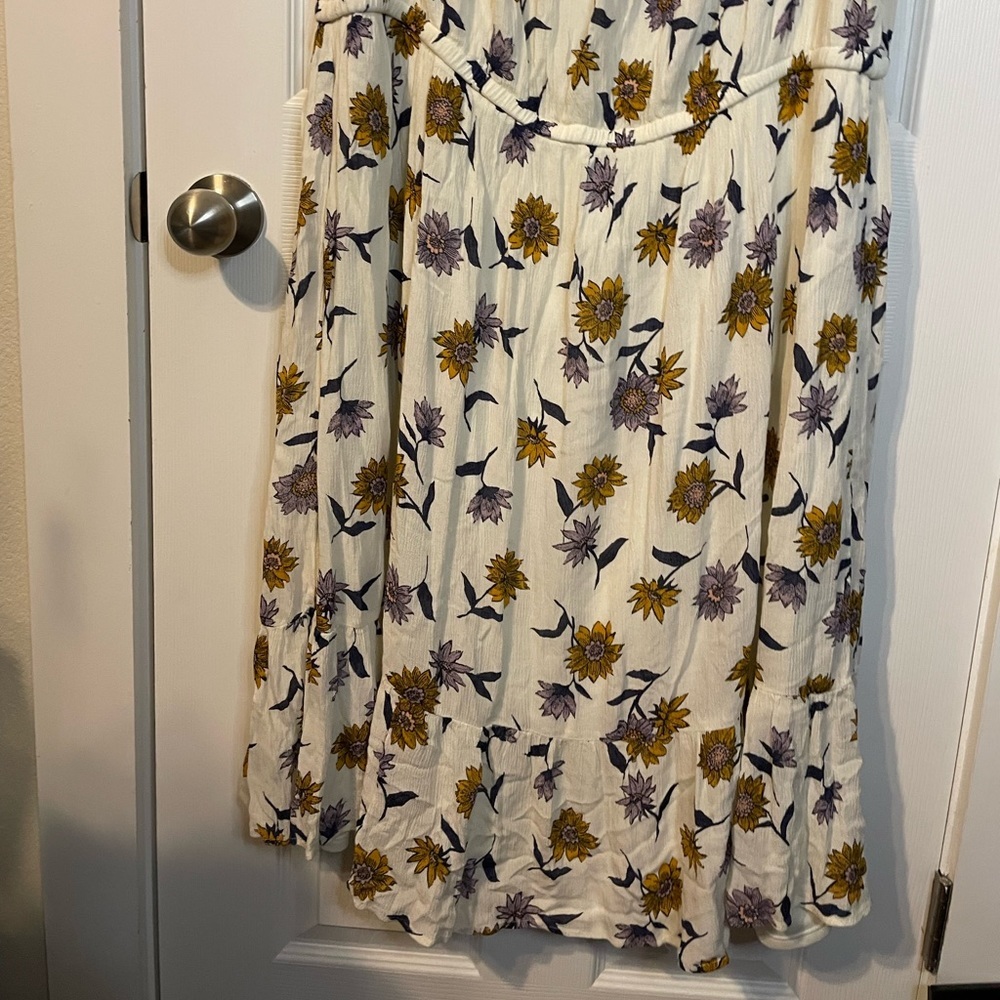 NWOT Old Navy off white floral dress w/ elasticized waist/collar sz XXL - Picture 2 of 11